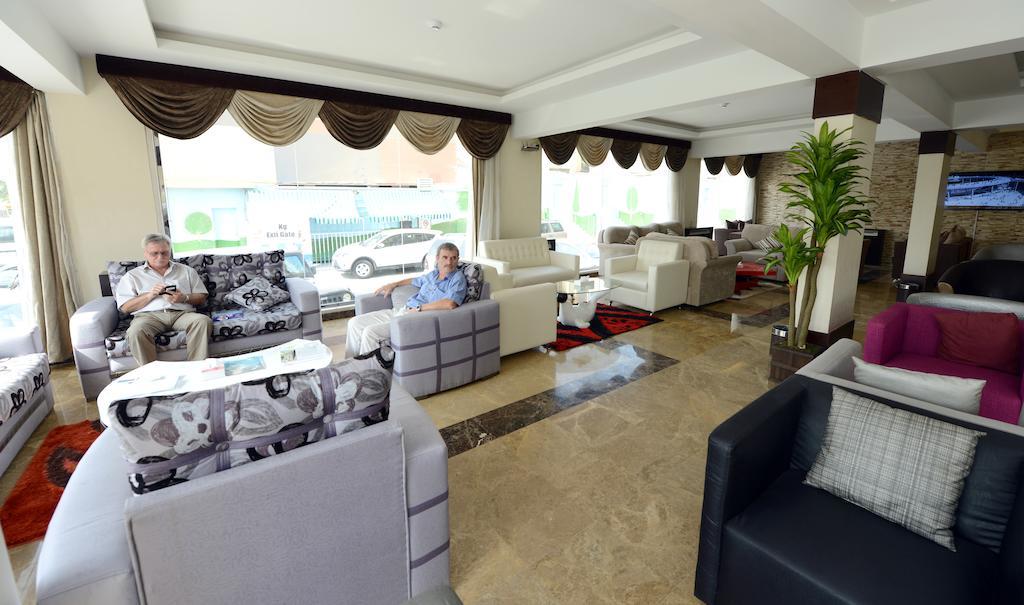 Hotelier Suites Riyadh Exteriör bild